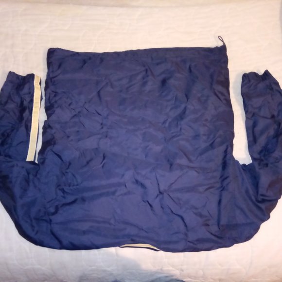 Notre Dame University Large Jacket - Picture 2 of 16